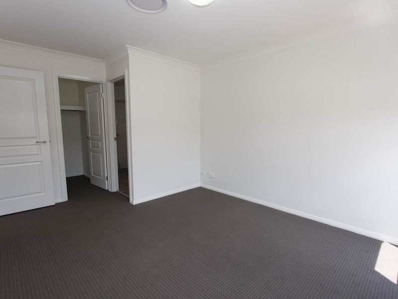 61A Dalmeny Drive, Macquarie Hills NSW 2285