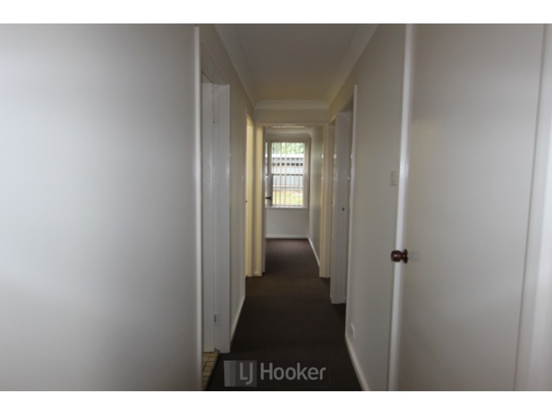 41 Park Parade, Booragul NSW 2284