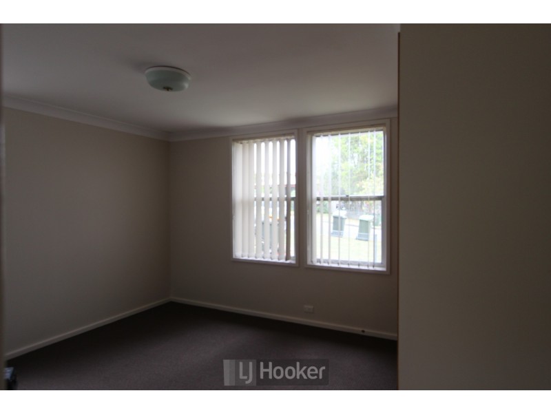 41 Park Parade, Booragul NSW 2284