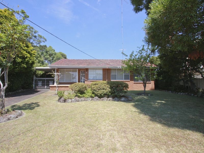 7 Berringar Road, Valentine NSW 2280
