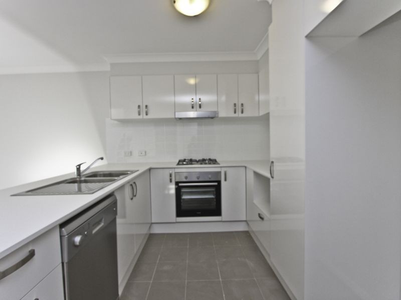 18/248-249 Warners Bay Road, Mount Hutton NSW 2290