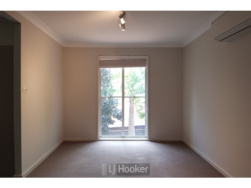 2 Malwood Avenue, Macquarie Hills NSW 2285