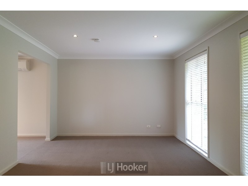 2 Malwood Avenue, Macquarie Hills NSW 2285