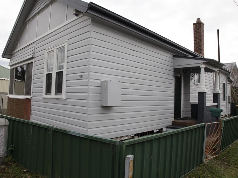 58 Nevill Street, Mayfield NSW 2304