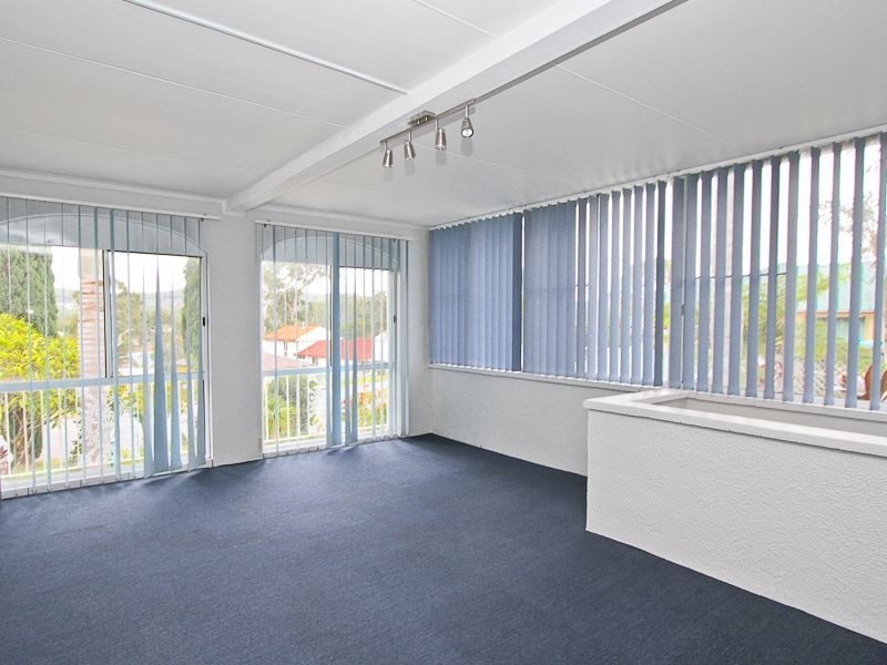 26 Tallawalla Road, Valentine NSW 2280