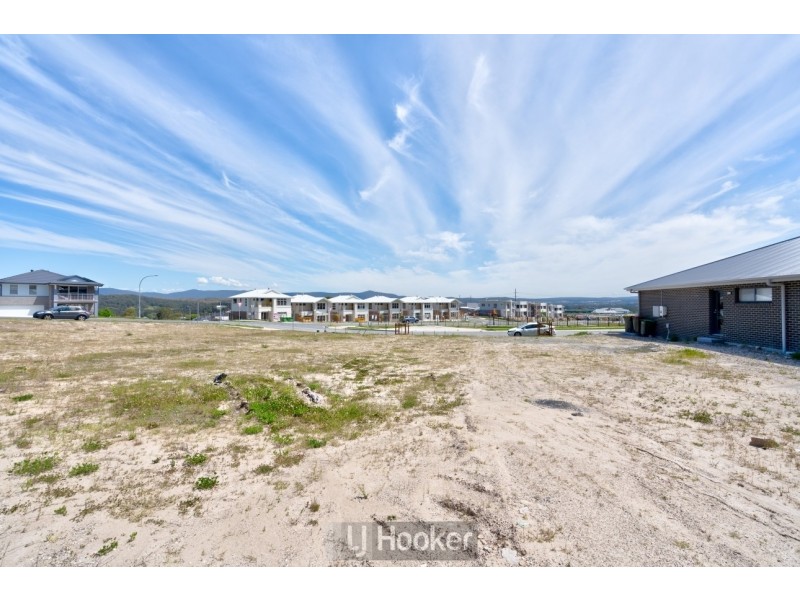 4 Milburn Circuit, Boolaroo NSW 2284