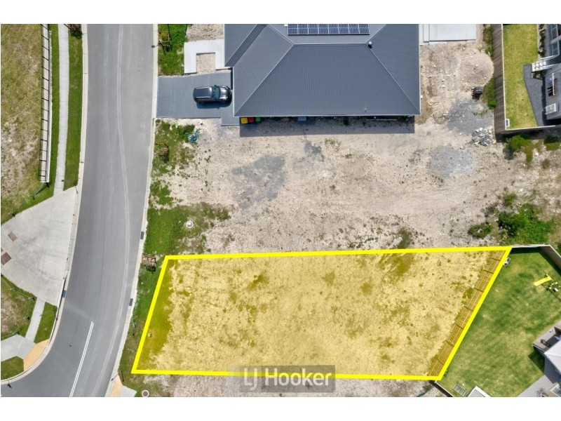 4 Milburn Circuit, Boolaroo NSW 2284