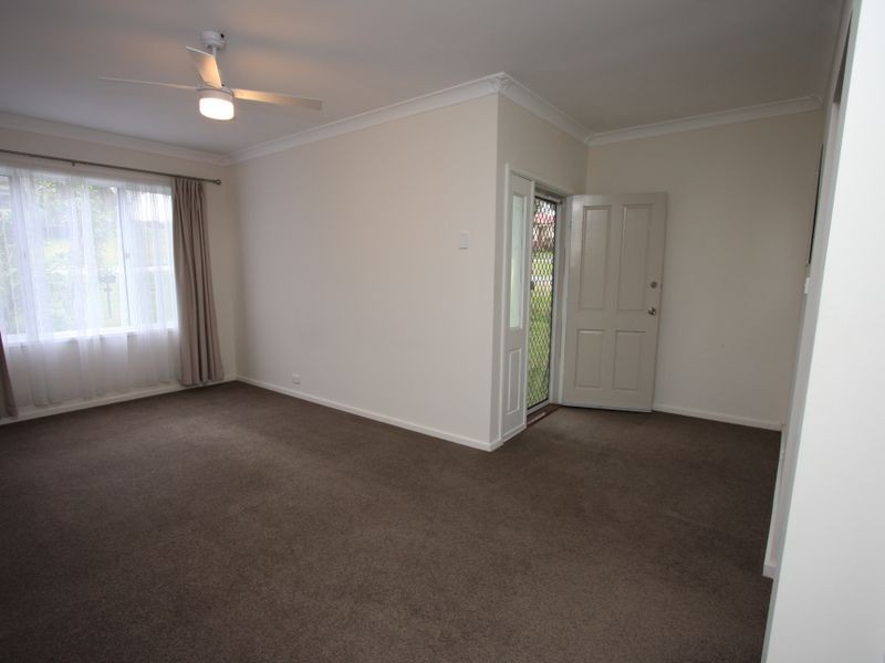 49 Lewers Street, Belmont NSW 2280