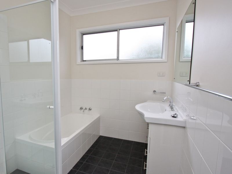 49 Lewers Street, Belmont NSW 2280