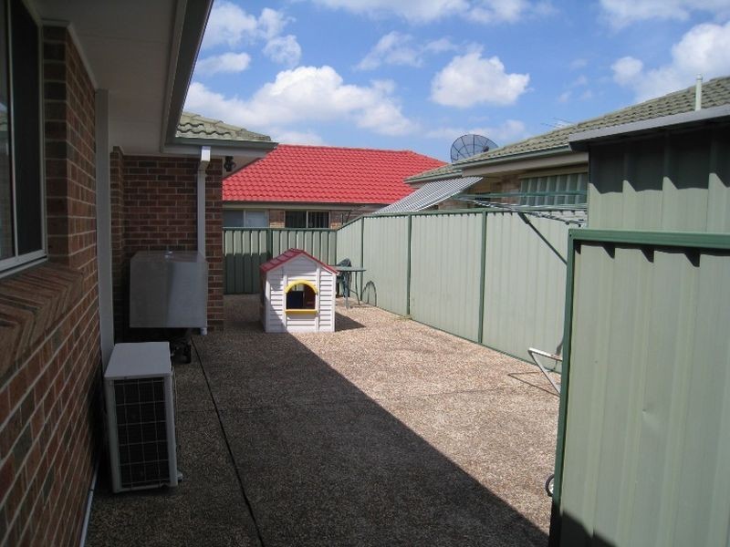 17 Calancra Avenue, Cameron Park NSW 2285