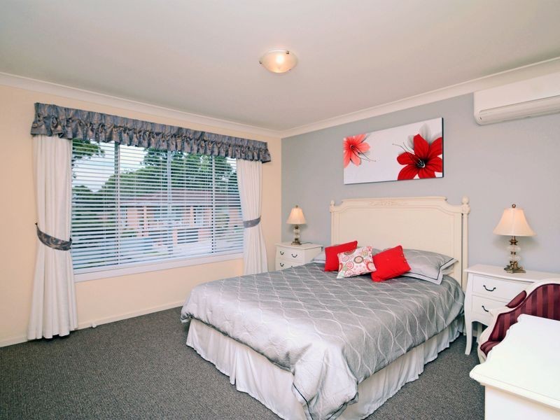 1/1a Dewrang Crescent, Toronto NSW 2283