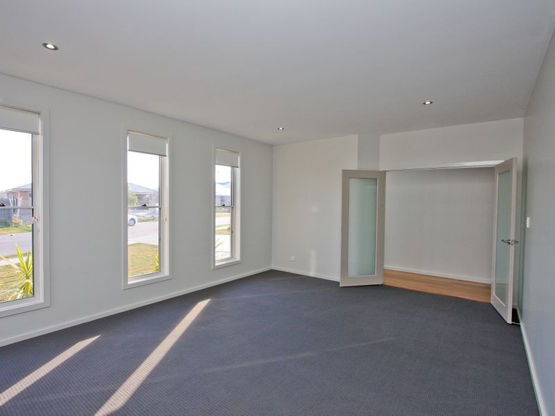 51a John Darling Drive, Belmont North NSW 2280