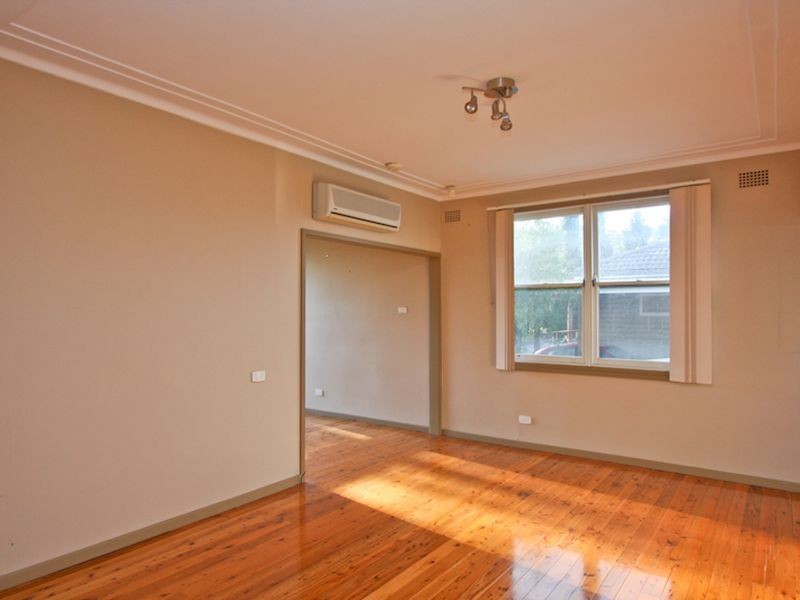 10 Queen Street, Warners Bay NSW 2282