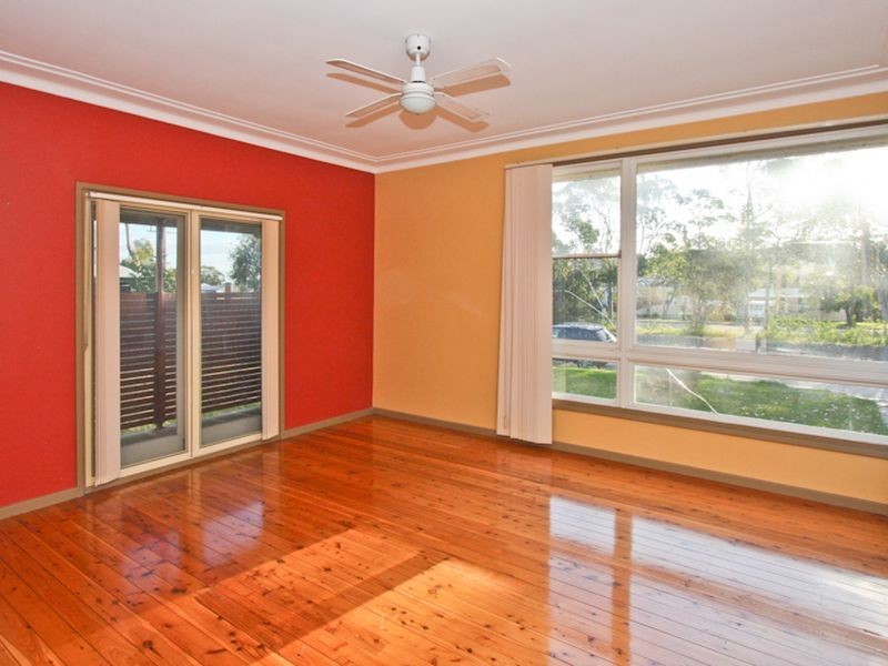 10 Queen Street, Warners Bay NSW 2282