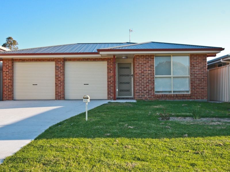 21 Koombool Avenue, Maryland NSW 2287