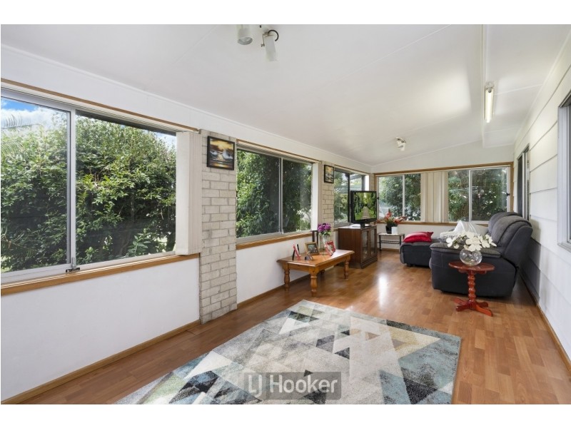 8 Morris Street, Eleebana NSW 2282