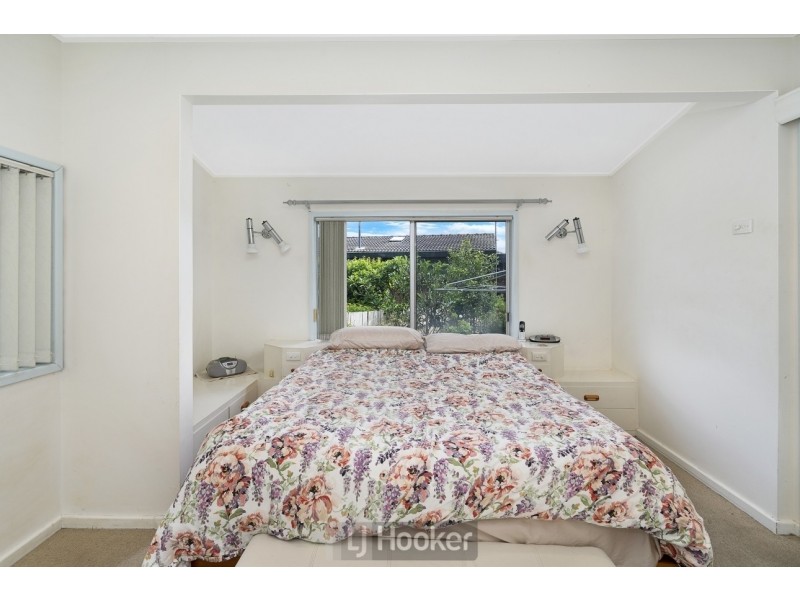 8 Morris Street, Eleebana NSW 2282