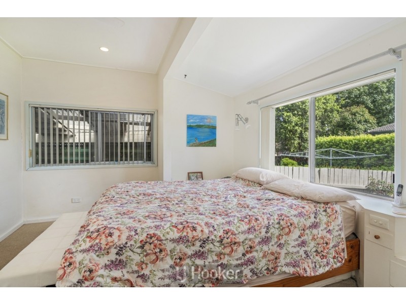8 Morris Street, Eleebana NSW 2282