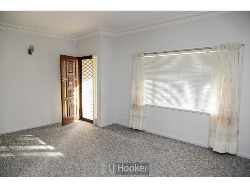 246 Excelsior Parade, Toronto NSW 2283