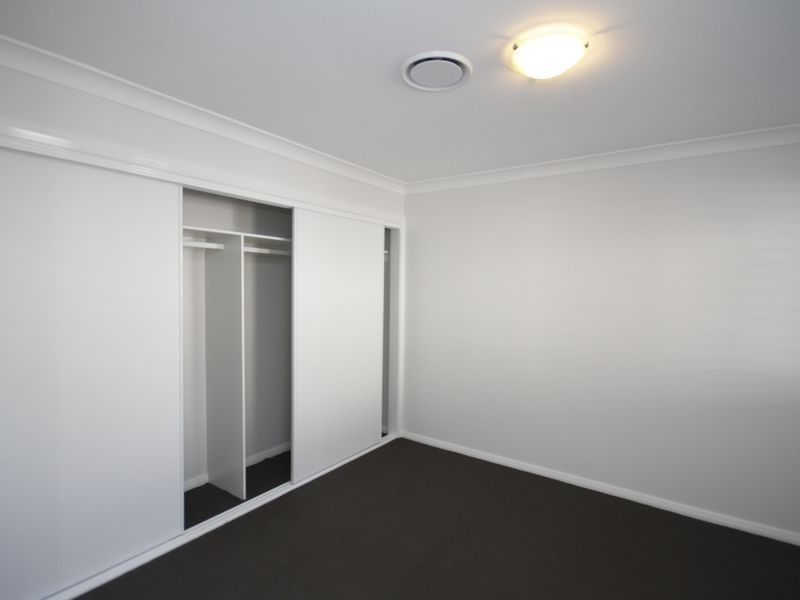 4/247 Warners Bay Road, Mount Hutton NSW 2290