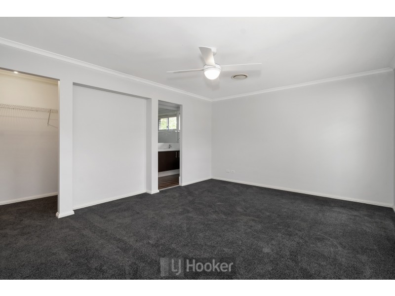 97 Portland Drive, Cameron Park NSW 2285