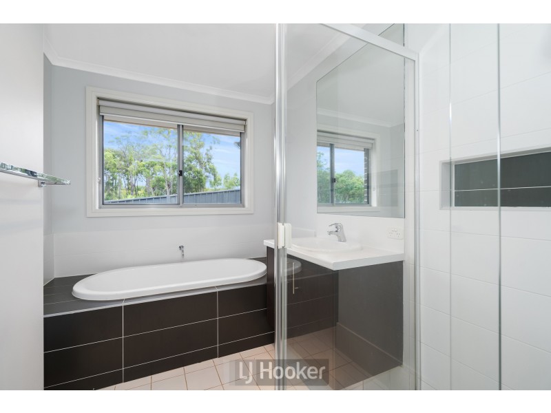 97 Portland Drive, Cameron Park NSW 2285