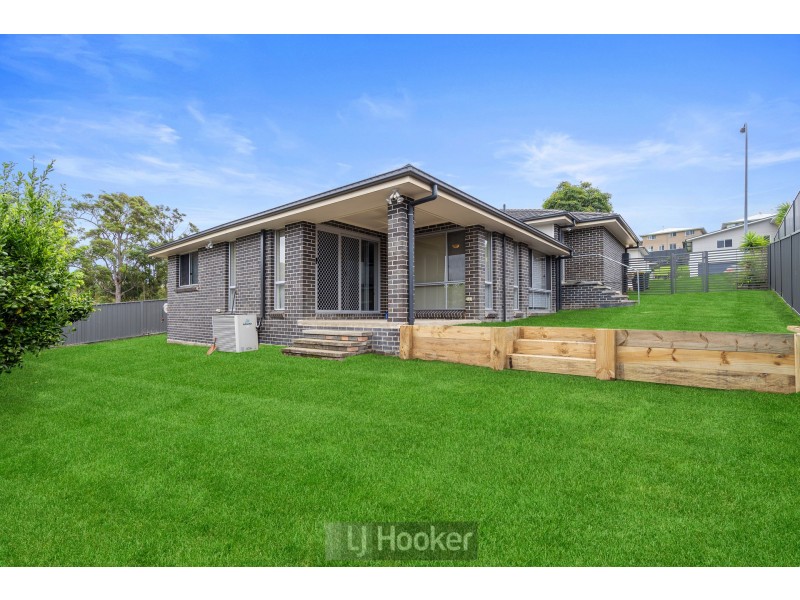 97 Portland Drive, Cameron Park NSW 2285