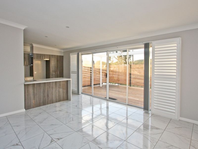 32 St Johns Drive, Croudace Bay NSW 2280