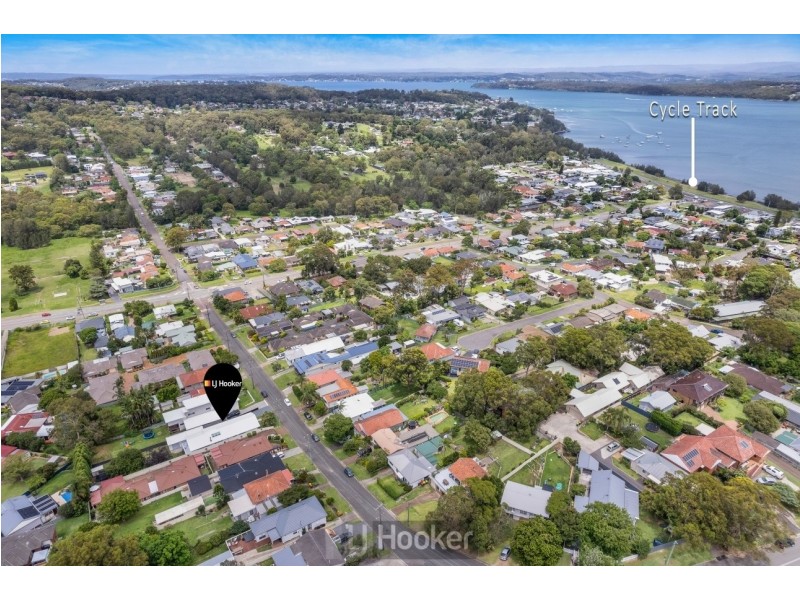 14 Jonathan Street, Warners Bay NSW 2282