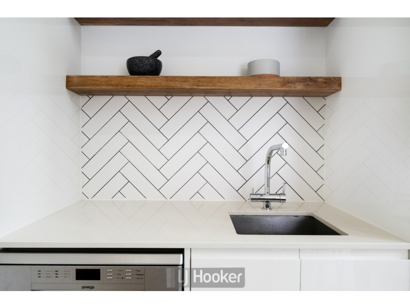 14 Jonathan Street, Warners Bay NSW 2282