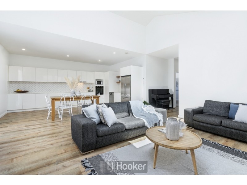 14 Jonathan Street, Warners Bay NSW 2282