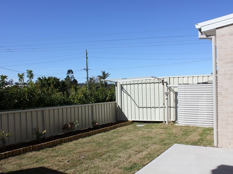 2/247 Warners Bay Road, Mount Hutton NSW 2290