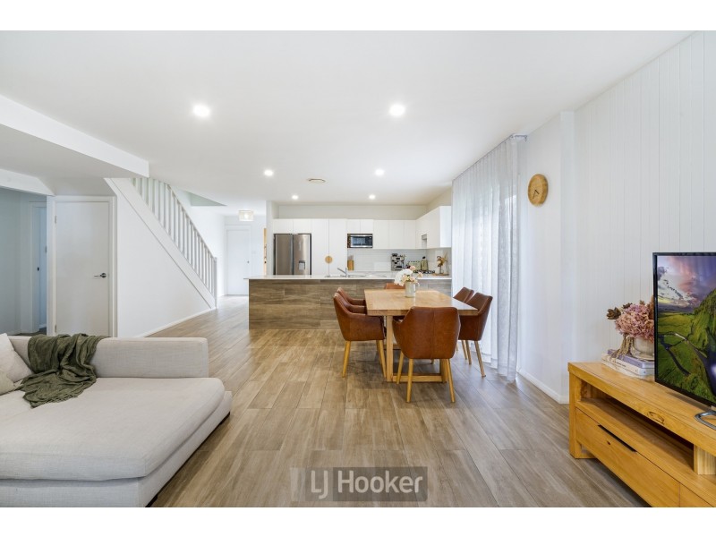33/4 Langdon Way, Mount Hutton NSW 2290