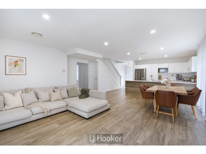 33/4 Langdon Way, Mount Hutton NSW 2290