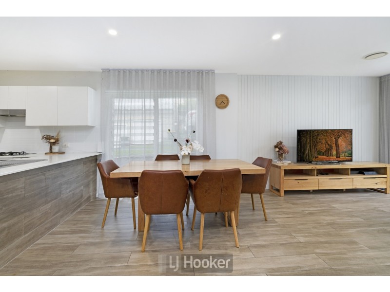 33/4 Langdon Way, Mount Hutton NSW 2290