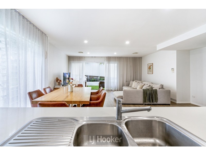 33/4 Langdon Way, Mount Hutton NSW 2290