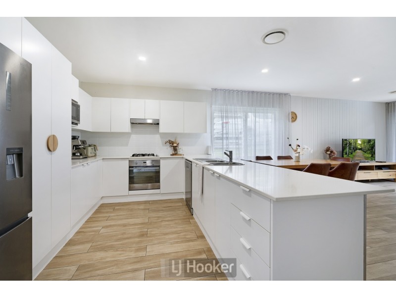 33/4 Langdon Way, Mount Hutton NSW 2290