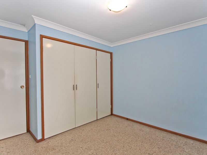 12 Seaview Close, Eleebana NSW 2282