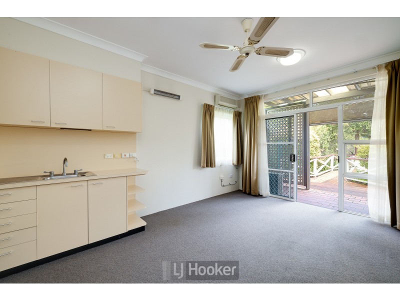 227/3 Violet Town Road, Mount Hutton NSW 2290