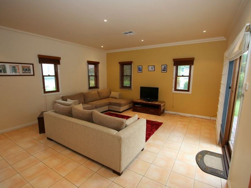 6 Day Street, Toronto NSW 2283