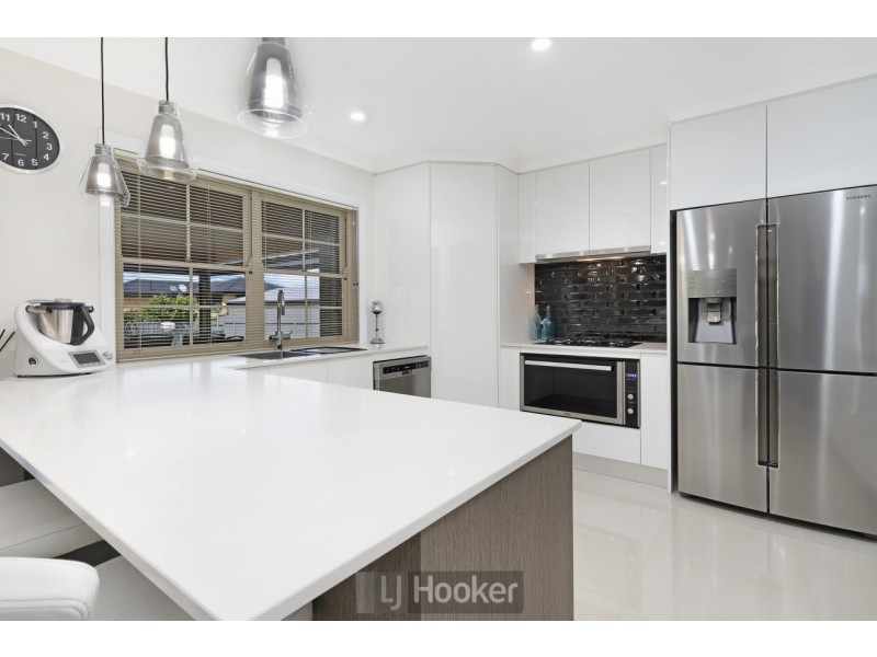 2A Leyton Street, Speers Point NSW 2284