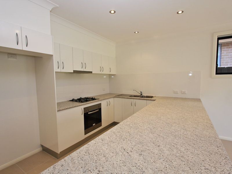 98 Dalmeny Drive, Macquarie Hills NSW 2285