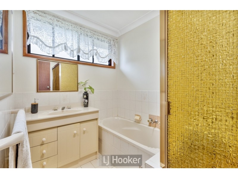 31 Beryl Street, Warners Bay NSW 2282