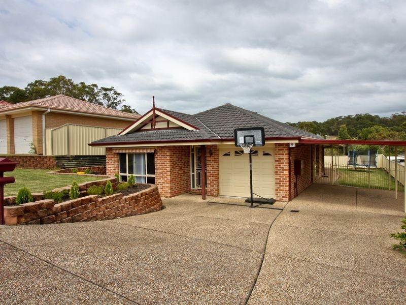 10 Nursery Grove, Mount Hutton NSW 2290
