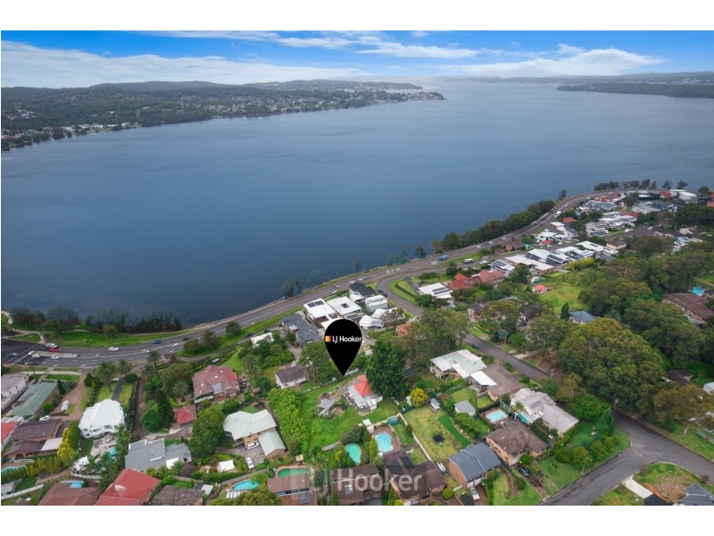 10 Moulden Street, Speers Point NSW 2284
