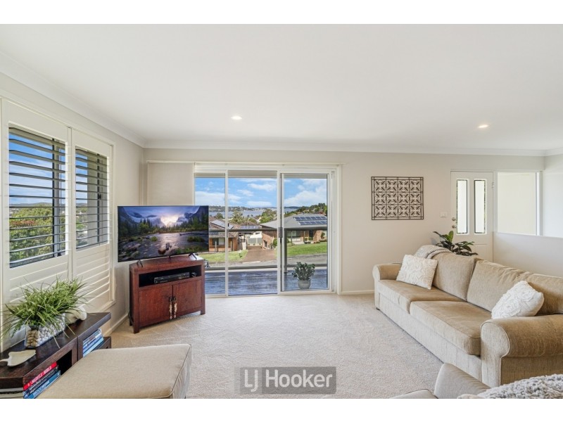 6 Winterlake Road, Warners Bay NSW 2282