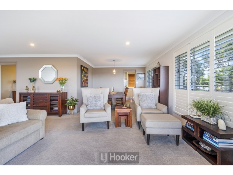 6 Winterlake Road, Warners Bay NSW 2282