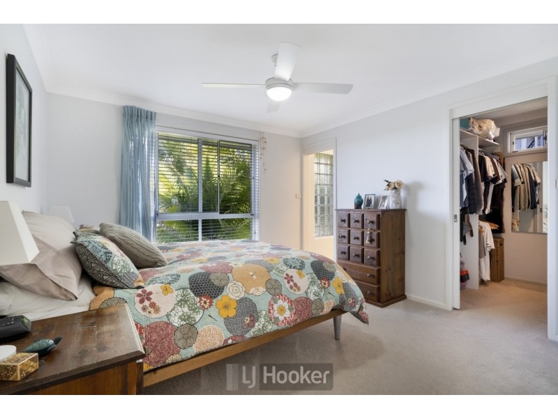 6 Winterlake Road, Warners Bay NSW 2282