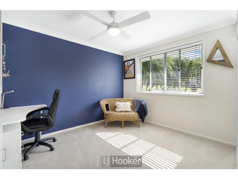 6 Winterlake Road, Warners Bay NSW 2282