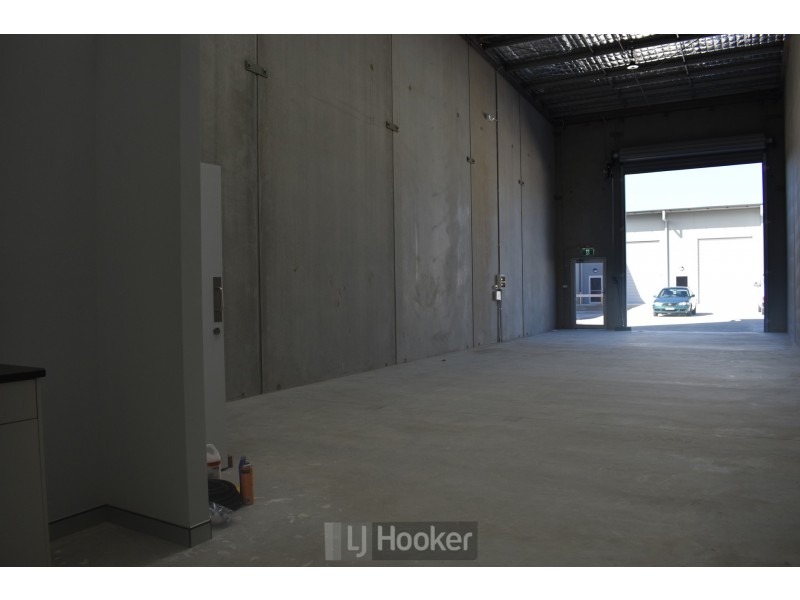 5/8 Woodbine Place, Toronto NSW 2283